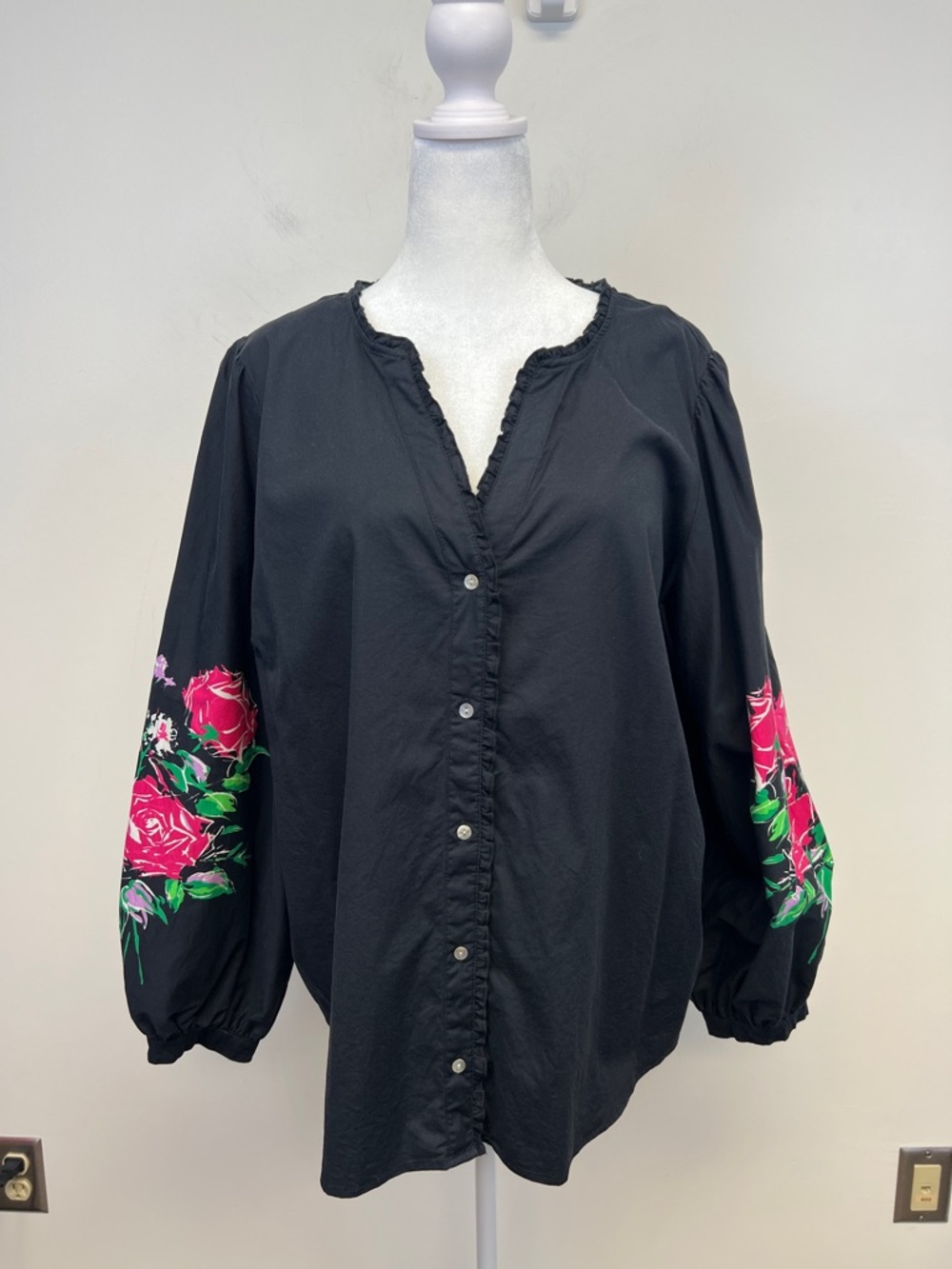 Nicole by Nicole Miller Black Floral Long Poofy Sleeve Button Down Chic Top 2X